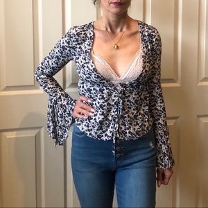 🦋Boho Blue Floral Top🦋